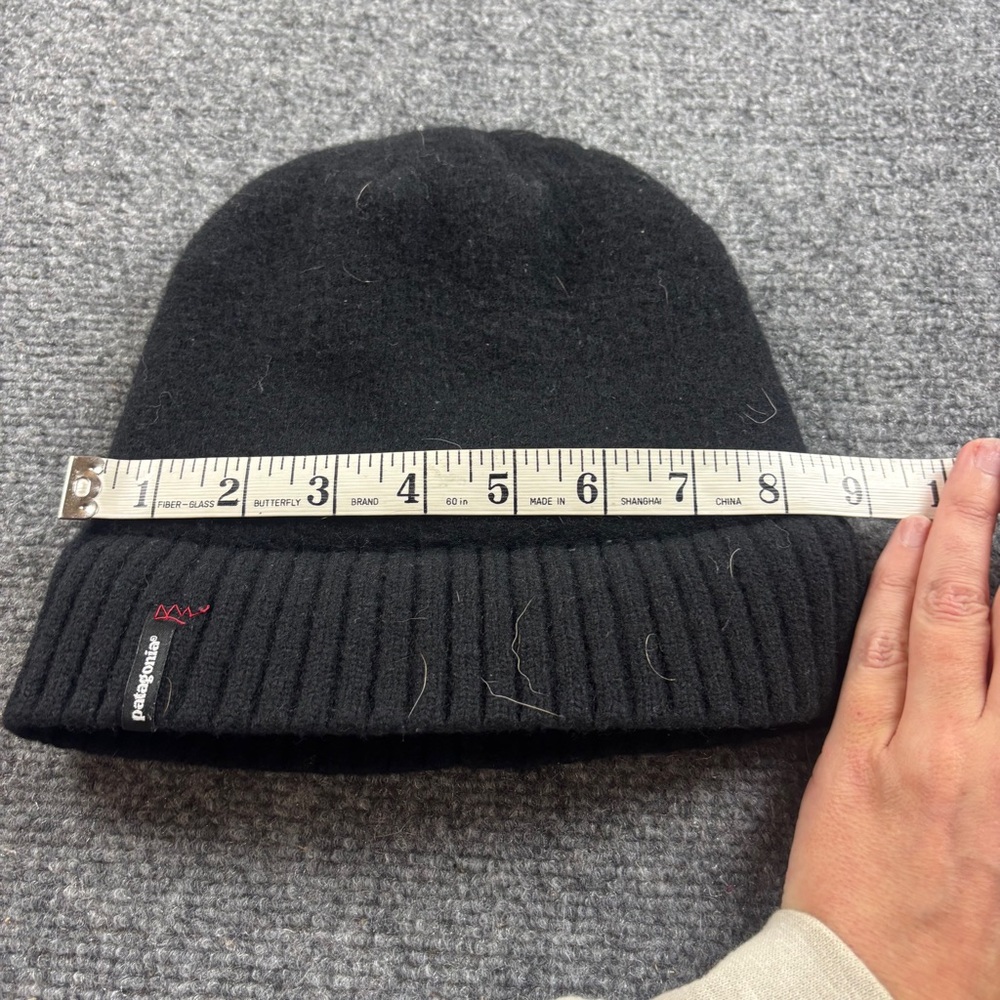 PATAGONIA Black Wool Blend Cuffed Beanie Winter Hat One Size Fits Most - Picture 5 of 6